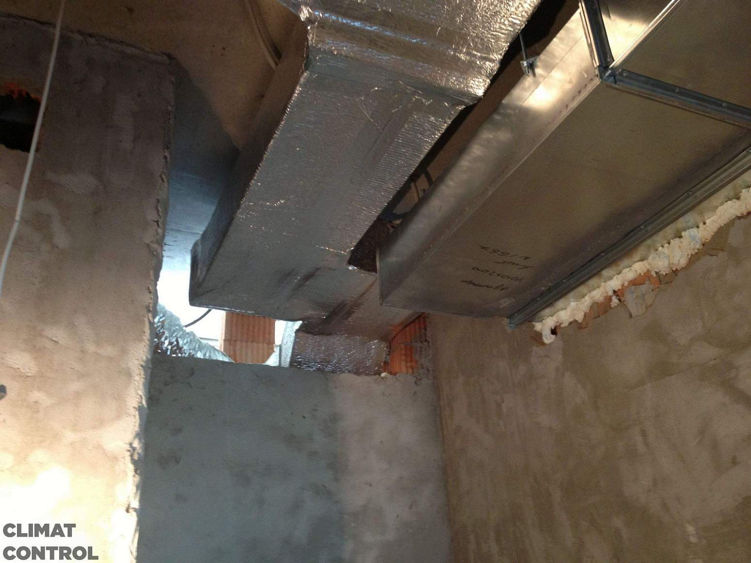 Монтаж вентиляции в квартире, в Тюмени