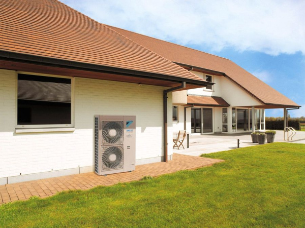 Daikin RXYSQ6T8V